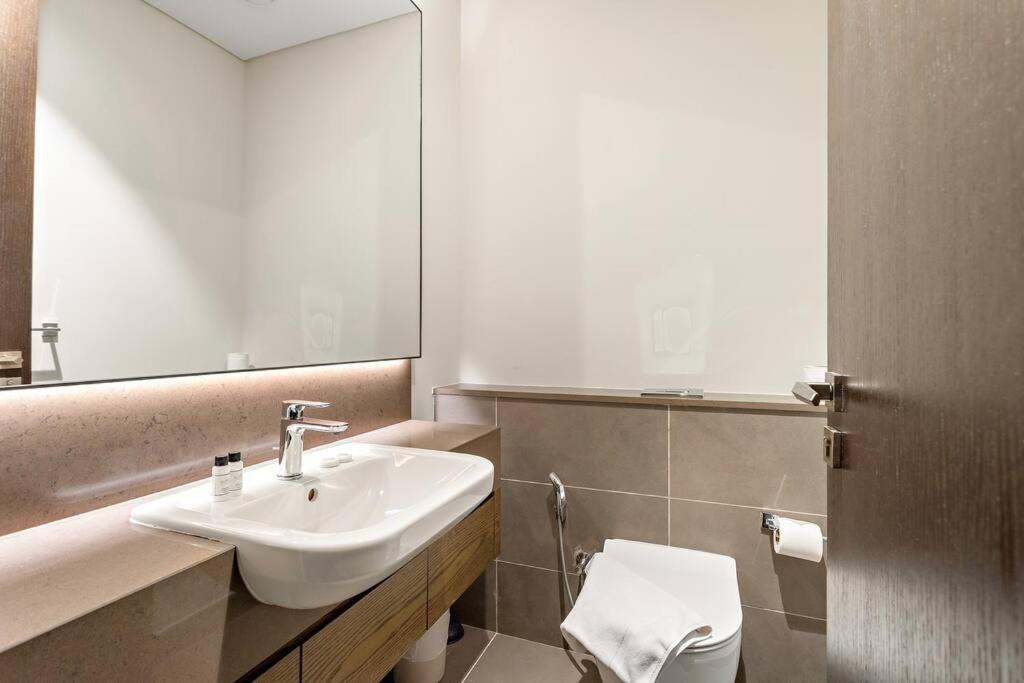 First Class 1br High-end Luxury Living Apartment