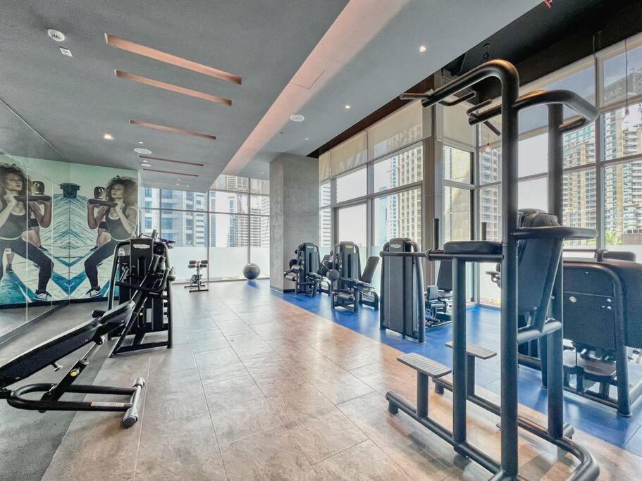 Apartment First Class 1br High-end Luxury Living Dubai