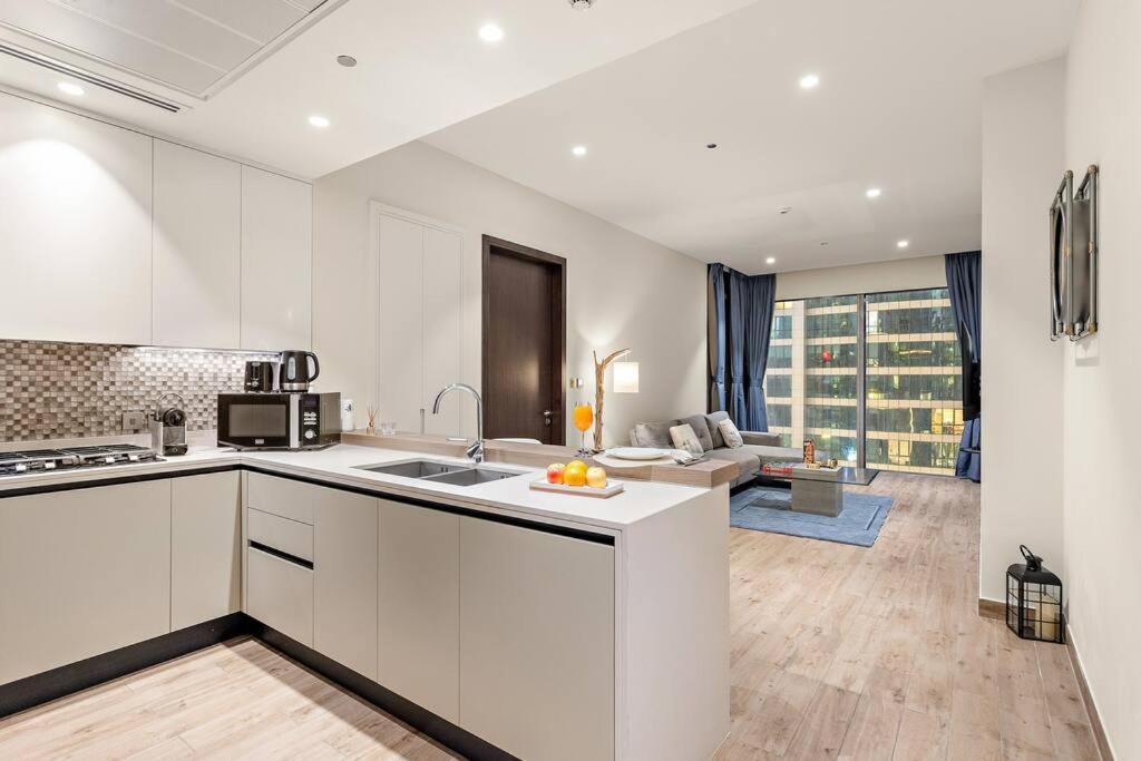 First Class 1br High-end Luxury Living Dubai